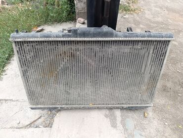 расширительный бачок бмв е60: Продаю радиатор на Тойота Авенсис 2002 г 2.0 дизель требуется ремонт