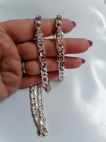 Ogrlice: Komplet ogrlica i narukvica
Cena:2200din na lalafo.rs — 2 Ogrlice: Komplet ogrlica i narukvica
Cena:2200din — 2