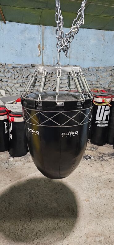 Боксерские груши: Боксёрская груша от Everlast, разработанная для отработки ударов и — 42