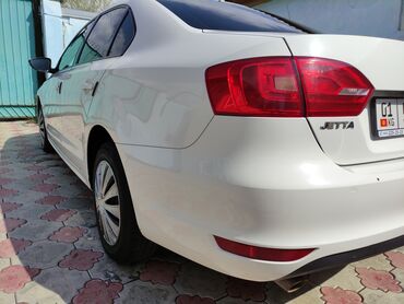 Транспорт: Volkswagen Jetta: 2012 г., 1.8 л, Типтроник, Бензин, Седан