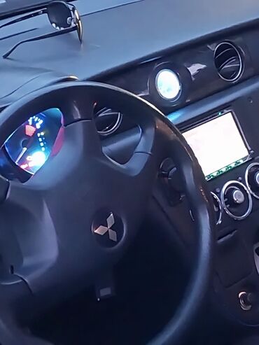 Mitsubishi: Mitsubishi Airtek: 2 l | 2005 il 200 km Universal — 7