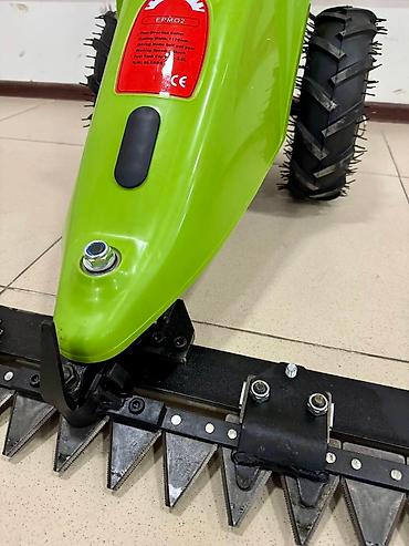 Другие косилки: Косилки самоходная фронтальная (сегментная) с плавающим сегментом — 6