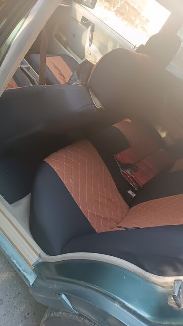 bmw 3 серия 318 4mt: Mercedes-Benz 190 (W201): 2.3 l | 1992 il Sedan