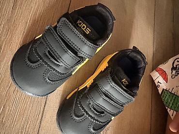 nike react: Срочно новые размер 22 длина стопы 14 см Детские кроссовки KIDS — 4