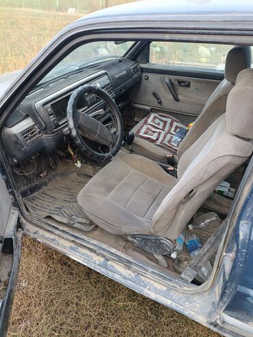 глушитель фольксваген: Volkswagen Golf: 1992 г., 1.8 л, Механика, Бензин, Хетчбек