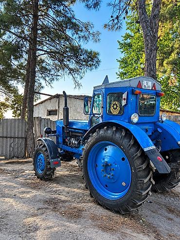 howo yuk masini: Mavi rəngli Belarus tərzli təkərli traktor Texniki xüsusiyyətlər və — 4