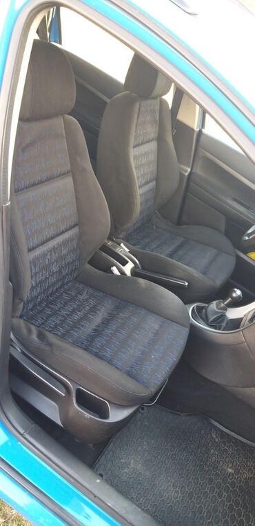 Peugeot: Peugeot 307: 2 l | 2004 г. 331337 km Limuzina — 14