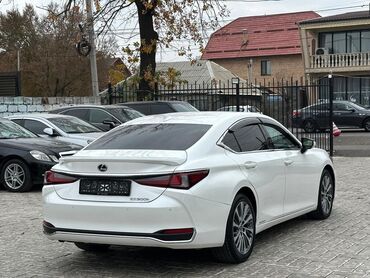 Lexus: Lexus ES: 2019 г., 2.5 л, Автомат, Гибрид, Седан