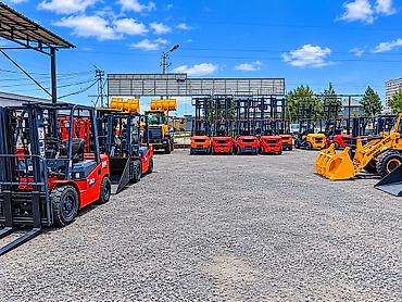 rental car: 🚜 АРЕНДА СПЕЦТЕХНИКИ 24/7 | JAPAN START Нужна спецтехника? Мы — 1