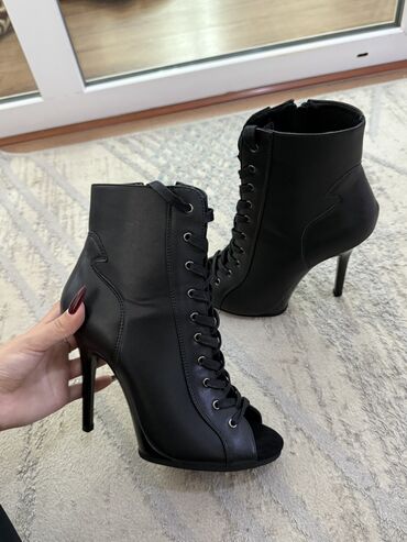 туфли на среднем каблуке: Каблуки с литой колодкой для танцев high heels✨ Очень удобные за счёт