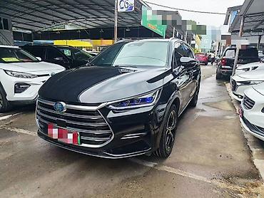 лабавой саната: BYD Tang: 2022 г., 1.5 л, Автомат, Гибрид, Кроссовер — 3