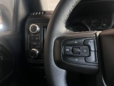 Продажа авто: GMC Sierra: 2023 г., 2.7 л, Автомат, Бензин, Пикап — 10
