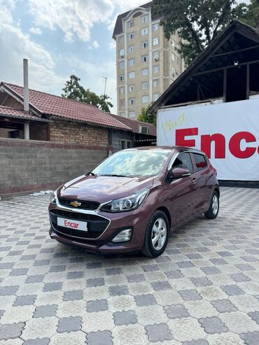 рассрочка машина: Chevrolet Spark 2019 г.в. — экономичный городской авто Продается