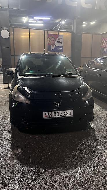 Honda: Honda Fit: 2003 г., 1.3 л, Вариатор, Бензин, Хэтчбэк — 2