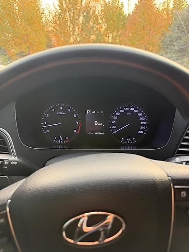 hongqi e qm5: Hyundai Sonata: 2017 г., 2 л, Автомат, Газ, Седан — 7