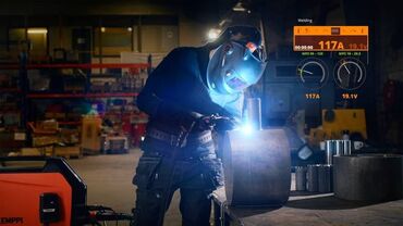 Сварщики на производстве: Требуется Сварщик на производство, Оплата: Ежемесячно, 3-5 лет опыта — 11