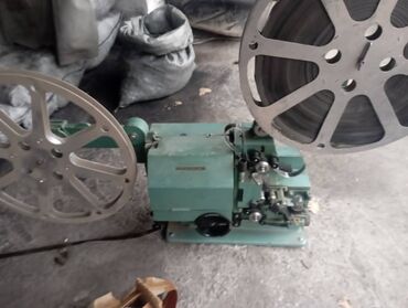 Антиквариат: Лампочка.сатылат .ош шаары. чалгала. ноль бешжуз елубеш ноль ноль — 8