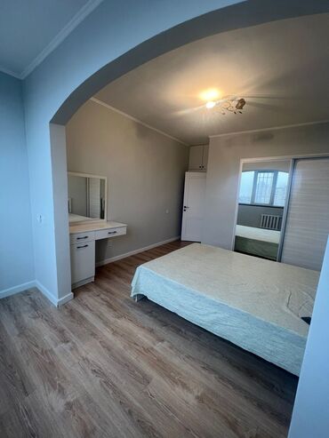 3 комнаты, 82 м², 106 серия улучшенная, 5 этаж, Евроремонт