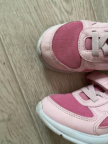 Детская обувь: Обувь на девочку 27-28 размер В хорошем состоянии Оригинал Покупали — 4