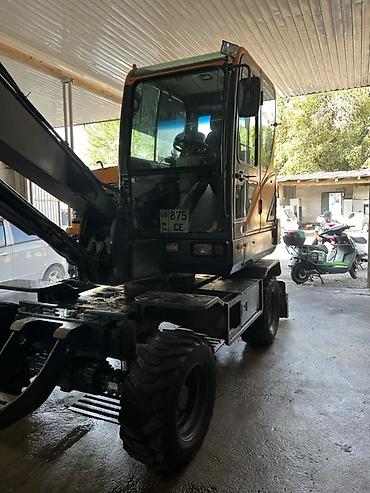 Услуги экскаватора: Экскаватор | Траншеи — 7