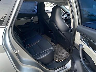 Другие автомобили: Электромобиль (седан) с современным интерьером и панорамной крышей — 4