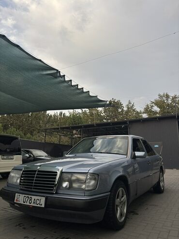 ролс ройс машина: Представлен седан Mercedes-Benz E-Class W124 светло-серого цвета. Этот