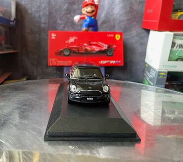 Avtomobil modelləri: BMW, 2001 il, 1:43, Dəmir, Ödənişli çatdırılma — 18