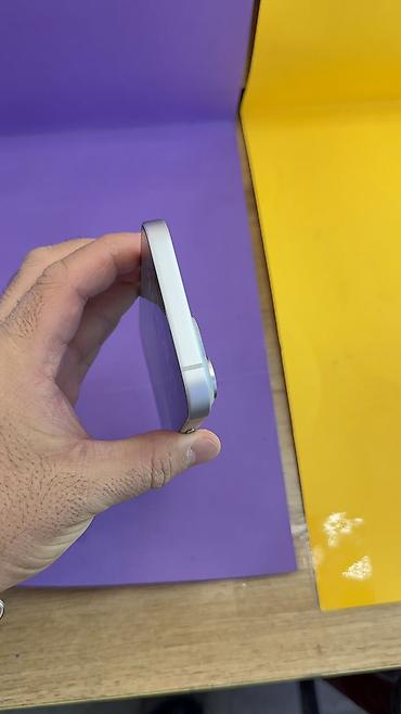 Apple iPhone: IPhone 15, Б/у, 256 ГБ, 80 % — 8