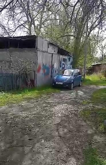барачный: 3 комнаты, 45 м², Западный (новый) автовокзал 1 этаж, Старый ремонт — 10