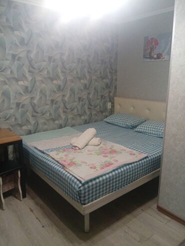 1 комнатная квартира на сутки в оше: 1 комната, Бронь, Бытовая техника, Домофон