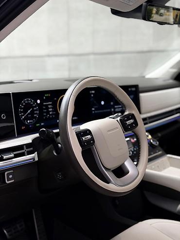 возможен в обмен: Hyundai Santa Fe: 2024 г., 1.6 л, Робот, Электромобиль, Внедорожник — 5