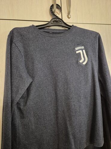 украшения с водолазкой: Лонгслив Juventus - Темно-серая базовая футболка с длинным рукавом -