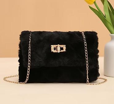 Məhsul: Qara süni kürklü çiyin/çapraz çanta - Material: yumşaq süni lalafo.az -da Məhsul: Qara süni kürklü çiyin/çapraz çanta - Material: yumşaq süni