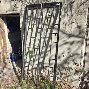 рольставни б у: Оролмолуу эшик, Метал, 210 * x 1 см, Өзү алып кетүү, Орнотуусуз, Колдонулган