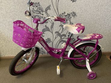 велосипед 5000 сом: В хорошем состоянии велосипед для девочки!