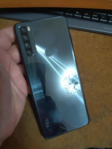 Ostali mobilni telefoni: TCL 20 SE 4/64gb. na netu po modelu mozete videti sve specifikaciju — 4