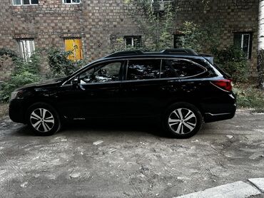 субару аутбек 2018 цена бишкек: Черный универсал Subaru Outback, оснащенный рейлингами на крыше, что