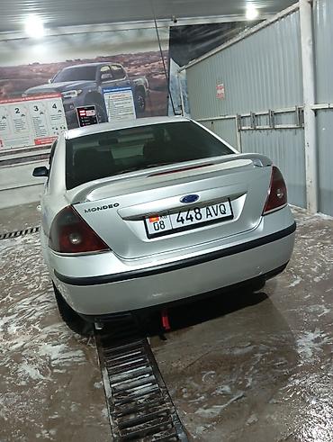 рено сандеро: Ford Mondeo: 2002 г., 2 л, Механика, Бензин, Седан — 1