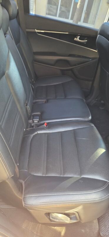 Kia: Kia Sorento: 2 l | 2014 il Ofrouder/SUV — 9