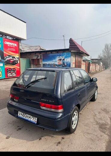 Suzuki: Suzuki Swift: 1999 г., 1.3 л, Автомат, Бензин, Седан