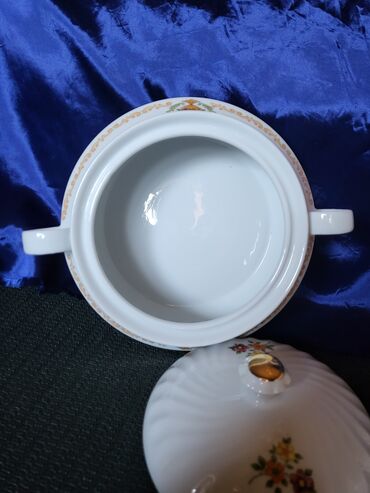 Činije: Corbaluk nov Bareuther Nemacka 1970 do 1993god. Porcelanski — 6