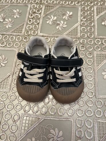 Детская обувь: Yenidir