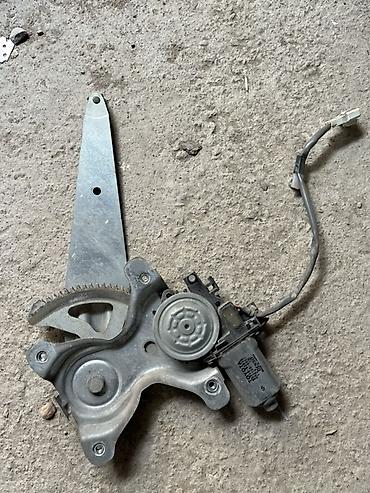 rb2: Toyota Altezza механизм Электростеклоподъёмник (2000с)и замок двери — 1