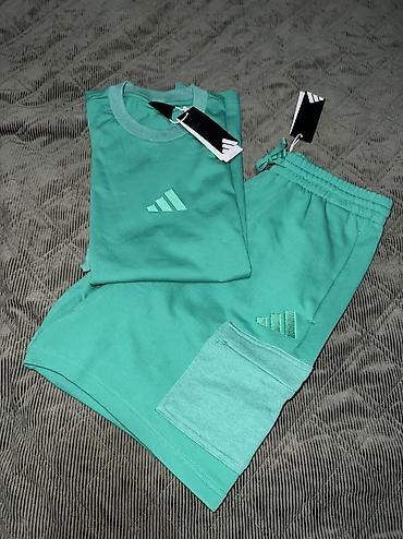 vikend torba: ADIDAS All Season T-shirt and Shorts vel. M NOVO Cena je za komplet a — 9