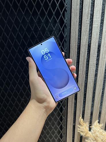 poco 5m: Samsung Galaxy S25 Ultra, Б/у, 256 ГБ, цвет - Фиолетовый, В рассрочку, 2 SIM, eSIM — 2