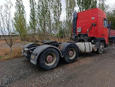 Тягачи: Тягач, Volvo — 2