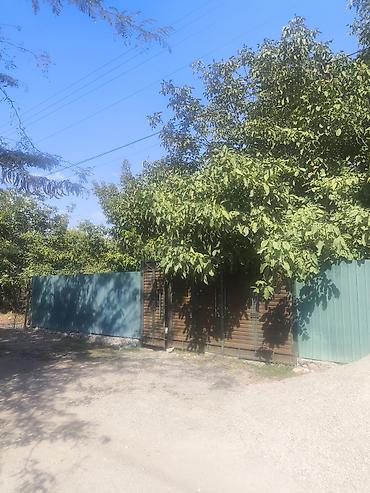 дом из бетона: Продаю дом возле озера в гес 5, в минутах ходьбы от озера, тихое — 1