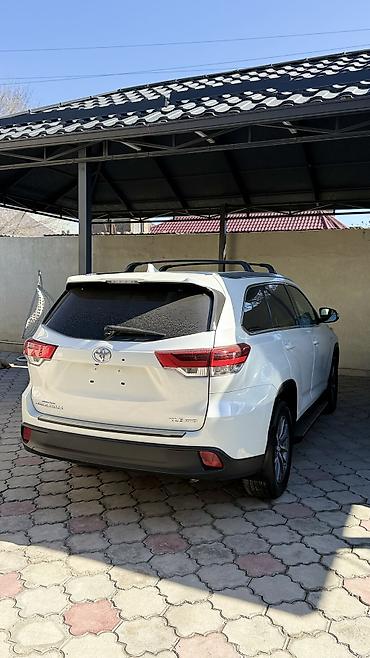 Toyota: Toyota Highlander: 2019 г., 3.5 л, Автомат, Бензин, Внедорожник — 6