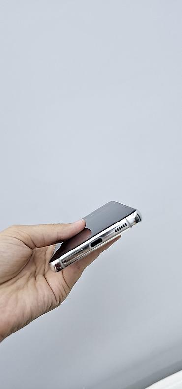 bluetooth aux: Смартфон Samsung Galaxy S22 (белый) — 6