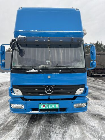 из дубая: Грузовик, Mercedes-Benz, Дубль, 7 т, Б/у